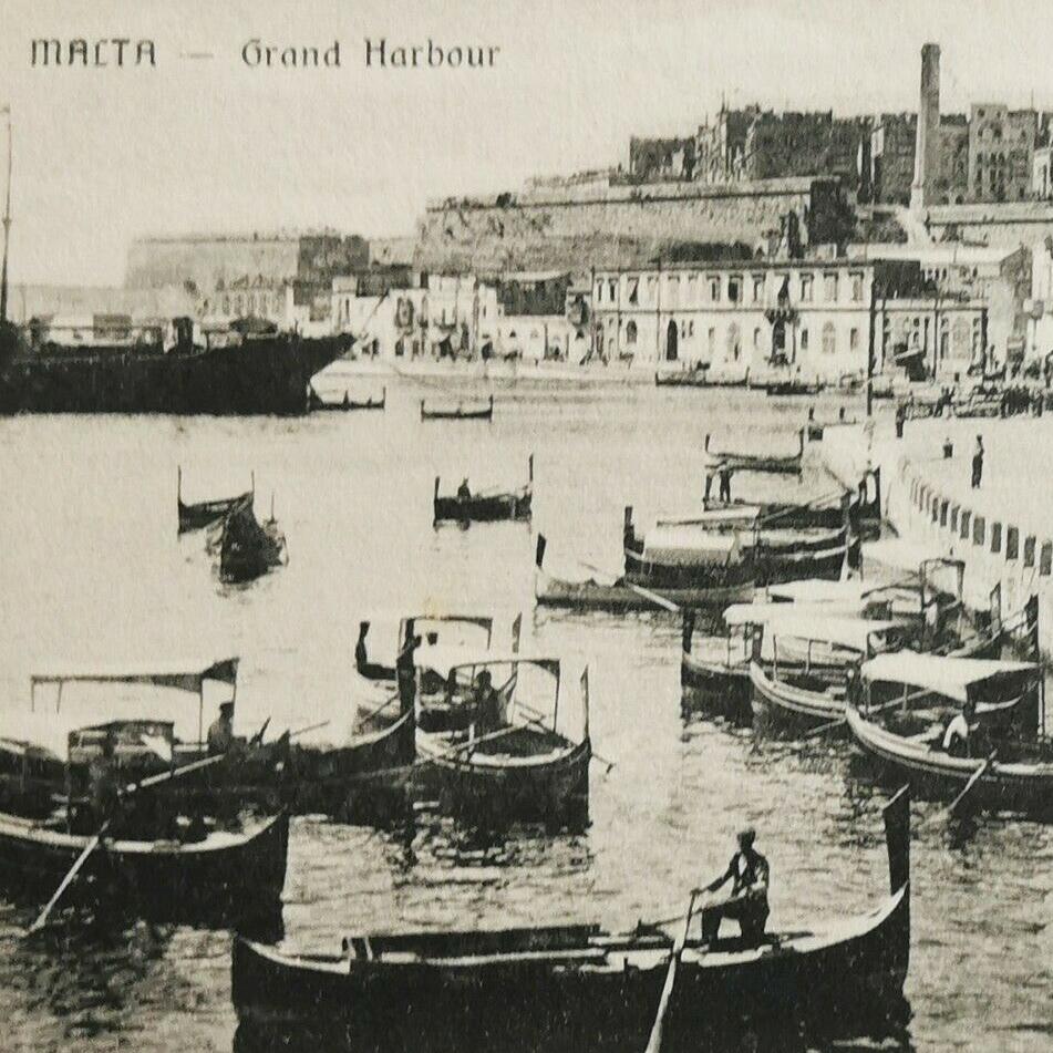 Postcard of the Grand Harbour, Valetta, Malta, circa 1910