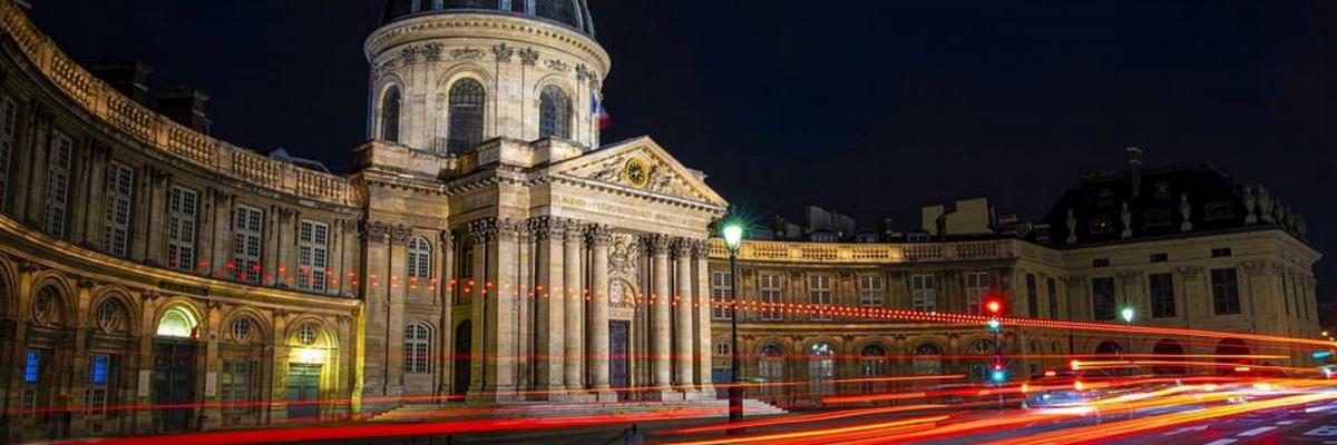 Parisian architecture at night