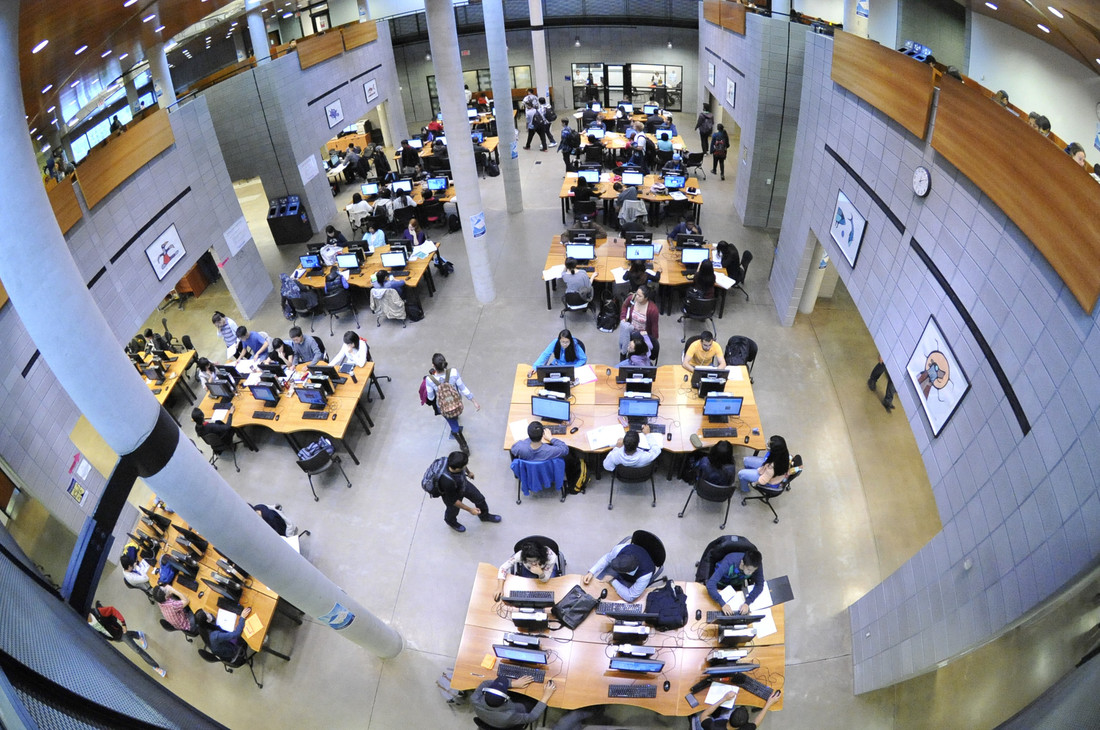 Birdseye view of UTSC library interior