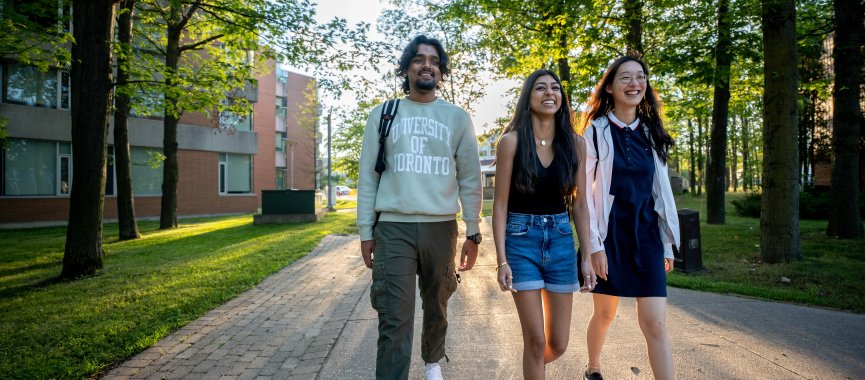 Students walking on the UTSC campus
